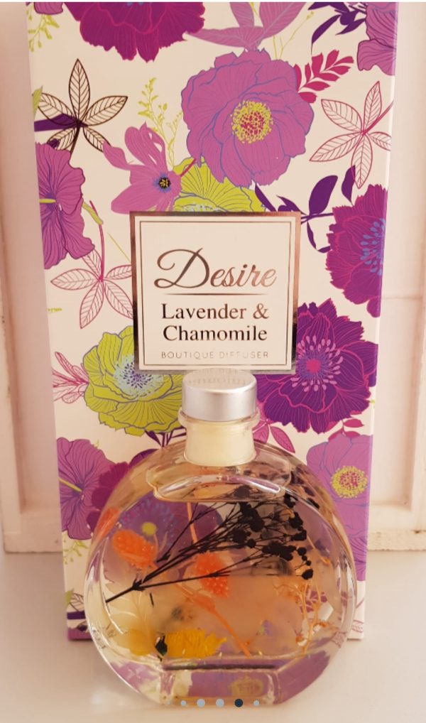 Lavender and chamomile flower diffuser